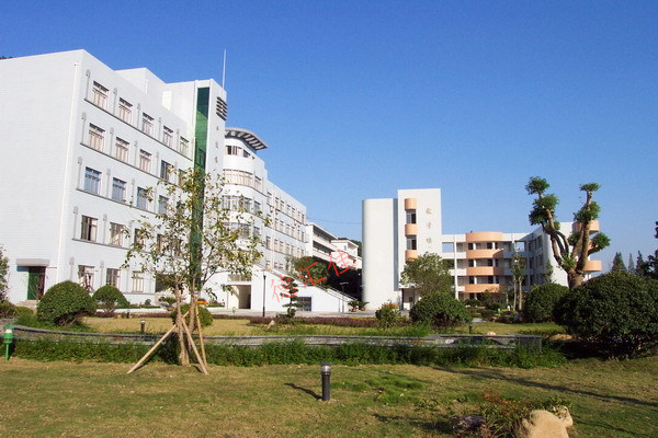 瓶窑中学(图1)